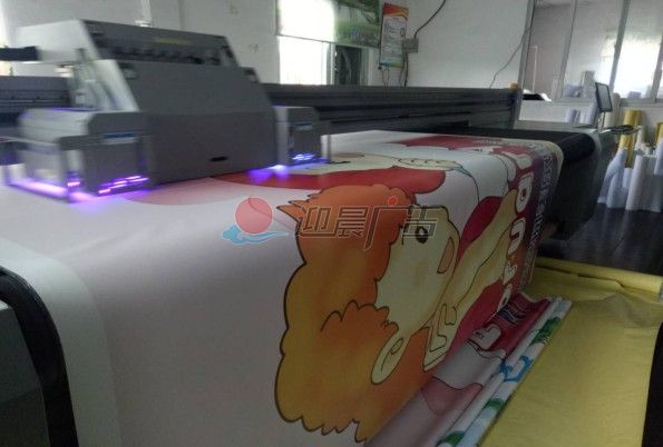 双面夹黑喷绘布